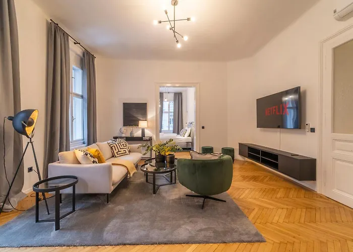 Josef's I Pink Flamingo I Deluxe Apartment *