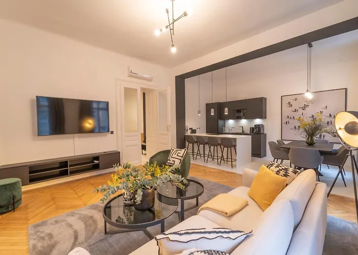 Apartment Josef's I Pink Flamingo I Deluxe *