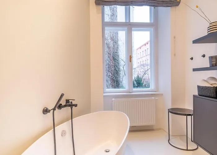 Josef's I Pink Flamingo I Deluxe Apartment *